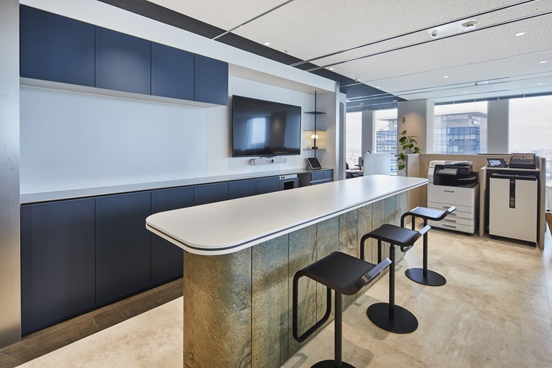 オフィス収納を見直す